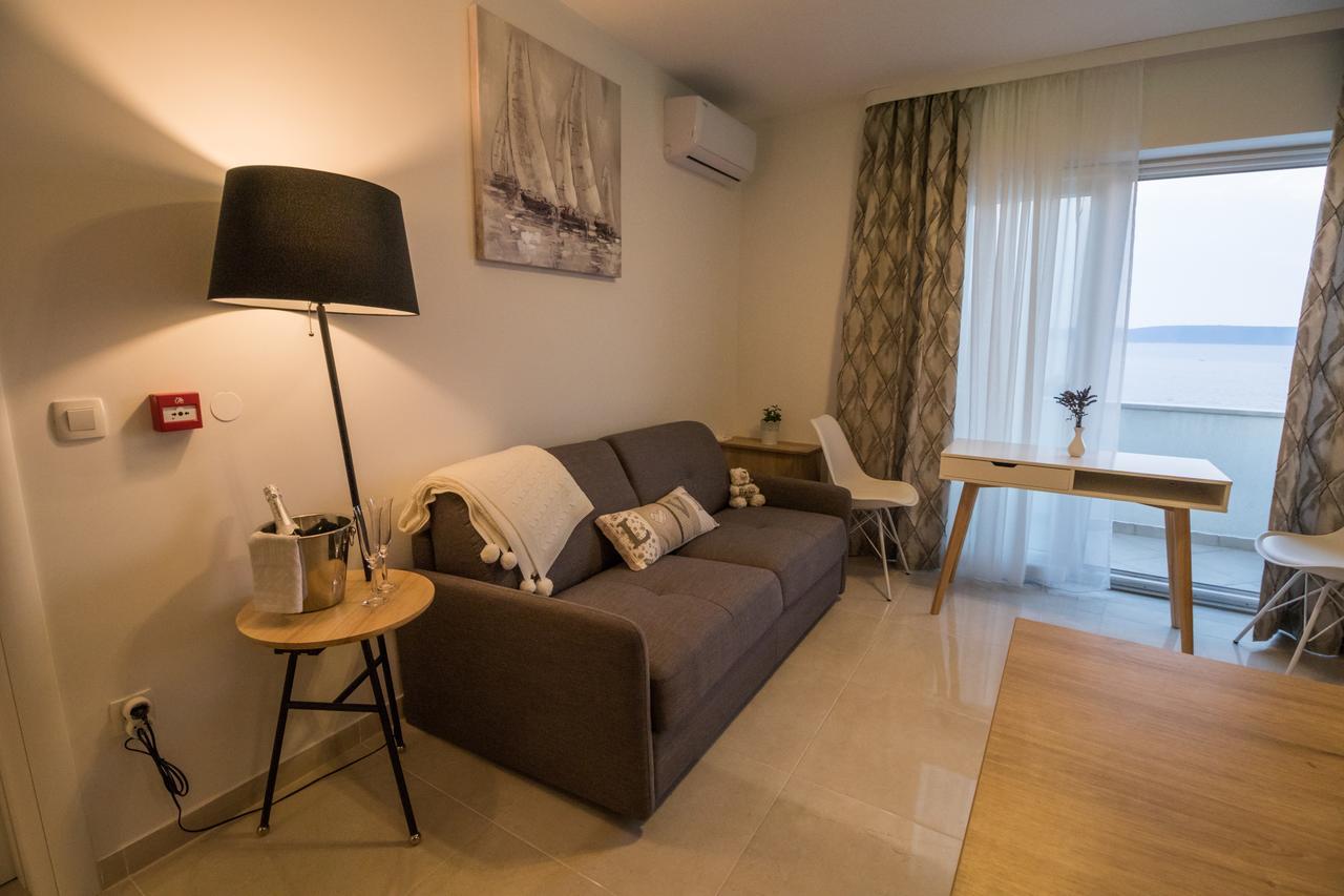 Villa Apartments Katja Трогир Екстериор снимка