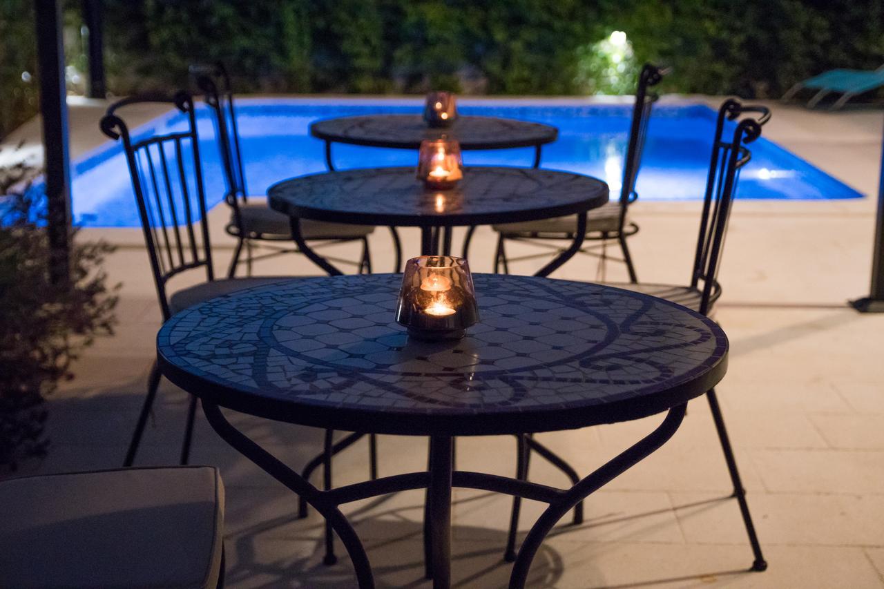 Villa Apartments Katja Трогир Екстериор снимка
